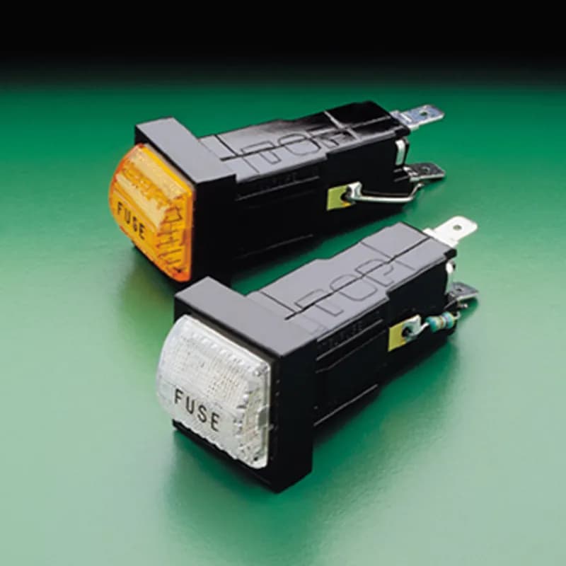 INDICATING FUSEHOLDER 3/16 Q.C. 120 VOL. Blown Fuse Indicating / Low Profile Holders for 3AB/3AG Fuses.