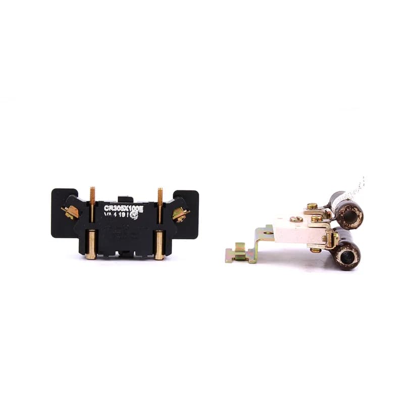 ABB - Electrification CR305X702D - NEMA Rated Full Voltage Starters - Magnetic. Field-Installed Modification Kits. For 300-Line Starters. Space Heater Kits. CR305X701 and CR305X702 space heater kits (50 Watts, except size 5 and 6 at 100 Watts) come complete with one NC auxiliary contact, necessary hardware and ready for installation on any NEMA Size 0 through 6 enclosed starter, CR306, CR307, CR308, CR309, CR310, and CR311, or equivalent 200-Line devices. 702D2953