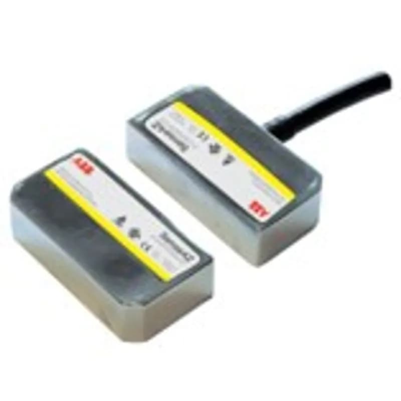 Safety magnetic switch complete with actuator, 2NC+1NO (guard closed and actuator present), rear mounting holes, stainless steel, LED, 10m cable (8 leads).