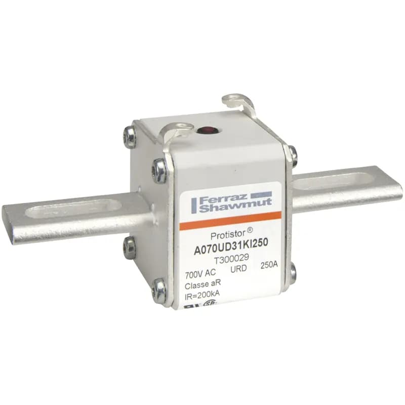 Square Body High-Speed Fuse Protistor® Size 31 aR 690VAC IEC 700VAC UL 250A With Striker Slotted Blades short