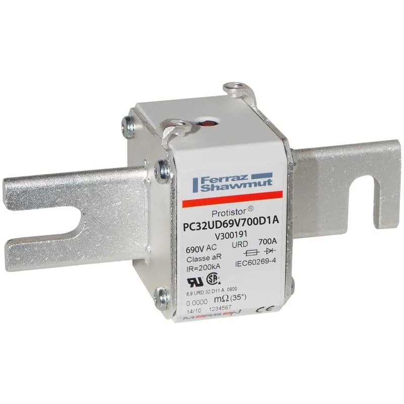 Square Body High-Speed Fuse Protistor® Size 32 aR 690VAC IEC 700VAC UL 700A With Striker DIN 110 Blades