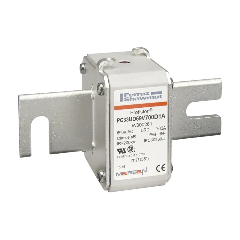 Square Body High-Speed Fuse Protistor® Size 33 aR 690VAC IEC 700VAC UL 700A With Striker DIN 110 Blades