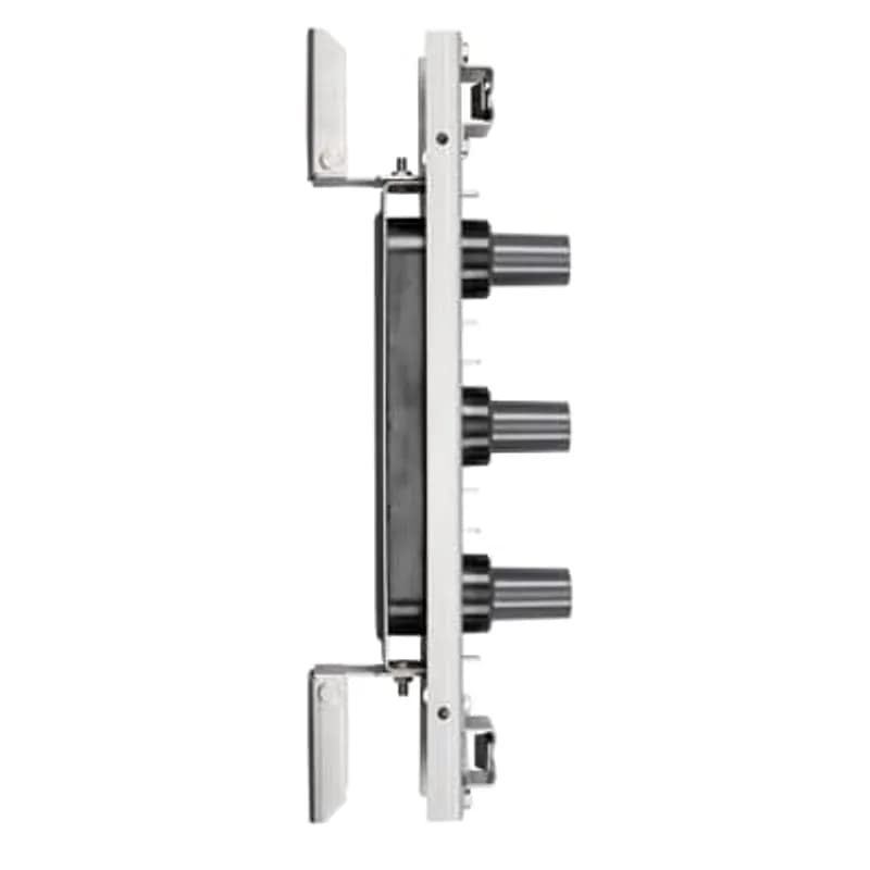 ABB - Installation Products K1501J3U-8 - 200 Amp, 15/25kV, Deadbreak Elbow, 3 Point Junction. Bails are required but not included, order separately. Center to Center spacing equals 4 inches.
