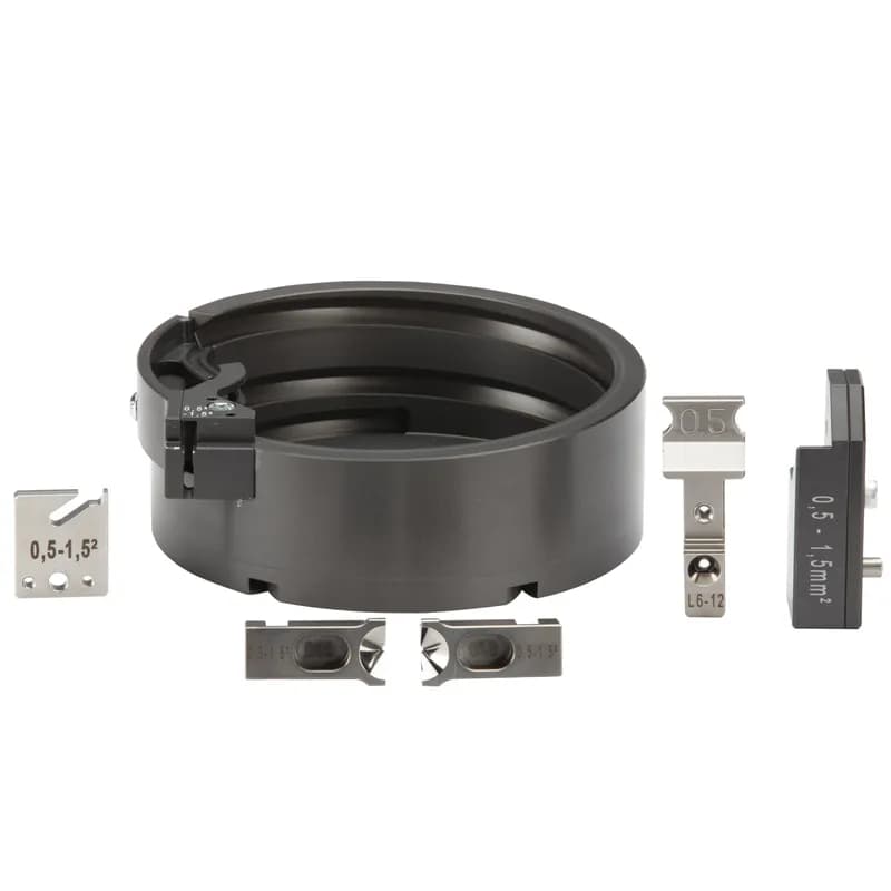 The CP-991-KIT025 is a component kit for the CP-991 Tool that extends the capability to install 24 22 AWG (0.25 mm 0.34mm2) single-wire ferrules with 0.24 (6mm) - 0.31 (8mm) pin lengths.