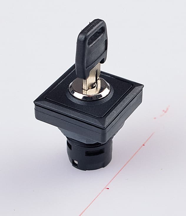 Schlegel Elektrokontakt OKJSSA15 - Switching Function: Maintained Direction-Angle: 1 x 90� DegreesPanel Cutout: 23 x 23 mm Shape: SquareIllumination: No Labeling Option: NoBezel Color: Black