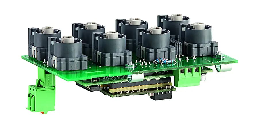 Schlegel Elektrokontakt DP_BTK25_04 - Bus System: ProfibusSpacing: 25 x 25 mmNumber of cut-outs: 8Illumination: Yes Application Area: Plant Engineering and Construction