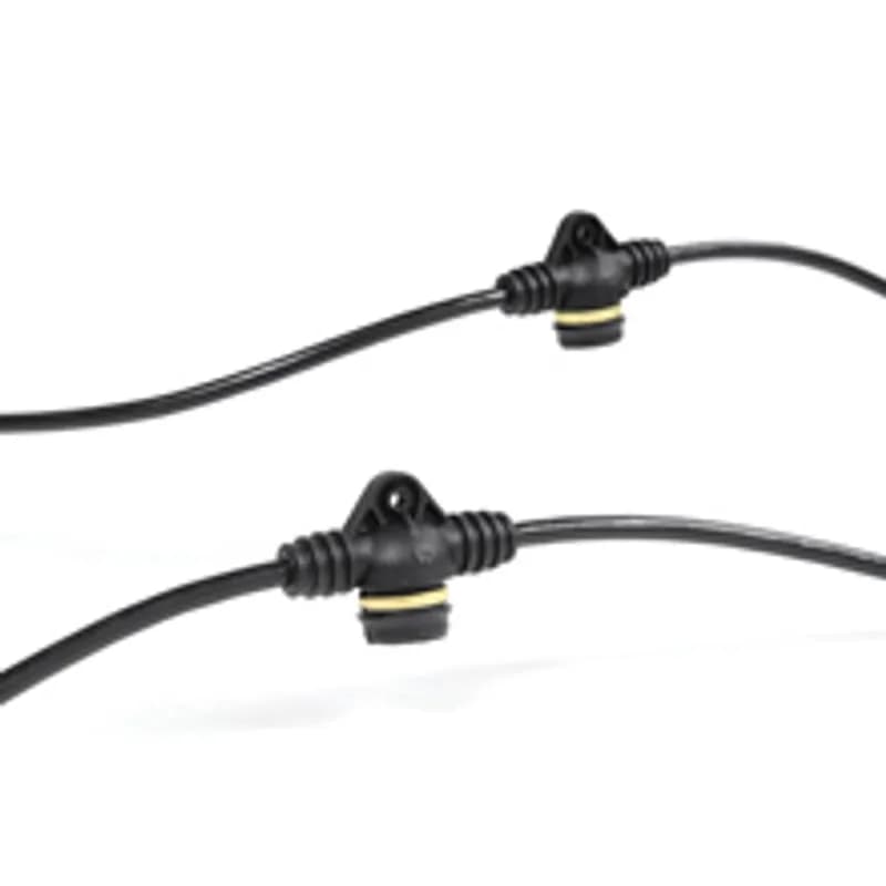 Safety Yellow® Molded Stringlight, 200W, 12/3 SJTW with 2.43m Lead 10 Sockets Full Ground Ring, Overall Length 30.48m (100.0' )