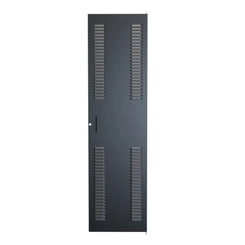 LOUVERED FLUSH DOOR