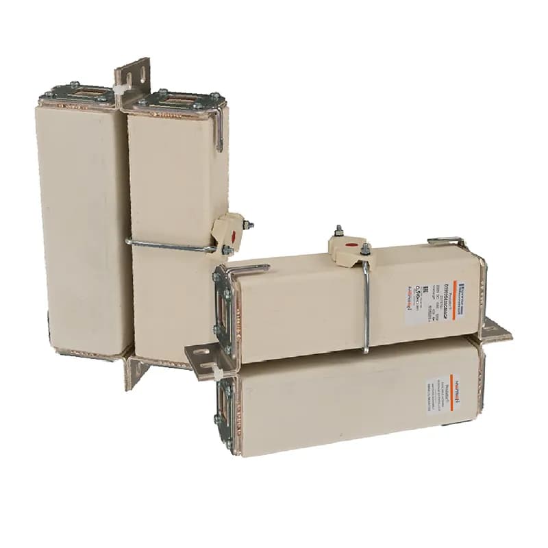 Square Body High-Speed Fuse Protistor® Size 2x302 gR 2000VDC IEC 250A With Striker L Brackets