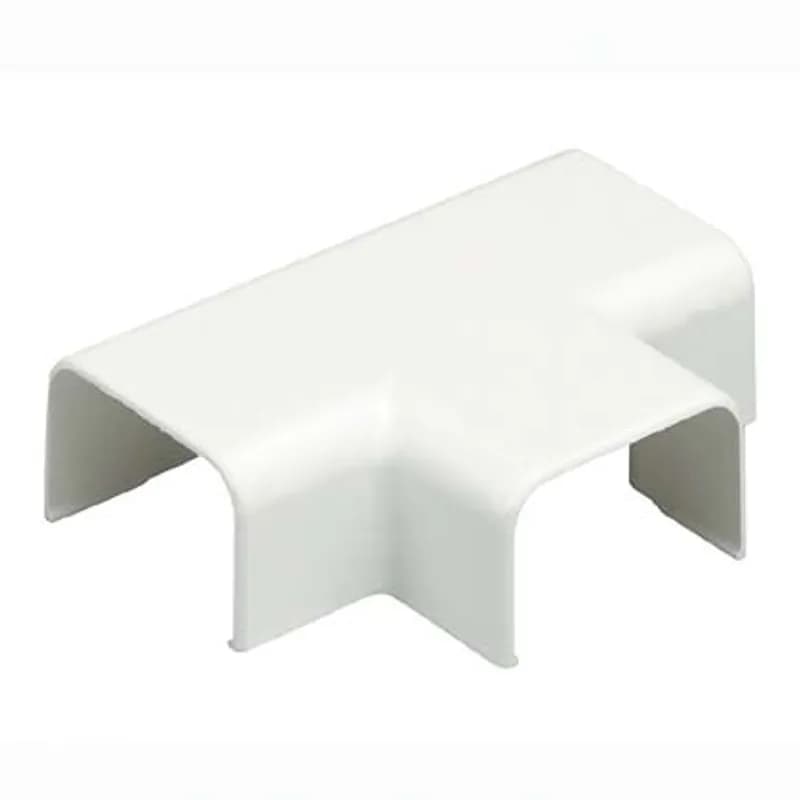 The low voltage tee fitting extends cable runs in a tee configuration and is used with LD5 raceway, in applications up to 50 V. It meets TIA/EIA and is Electric Ivory.