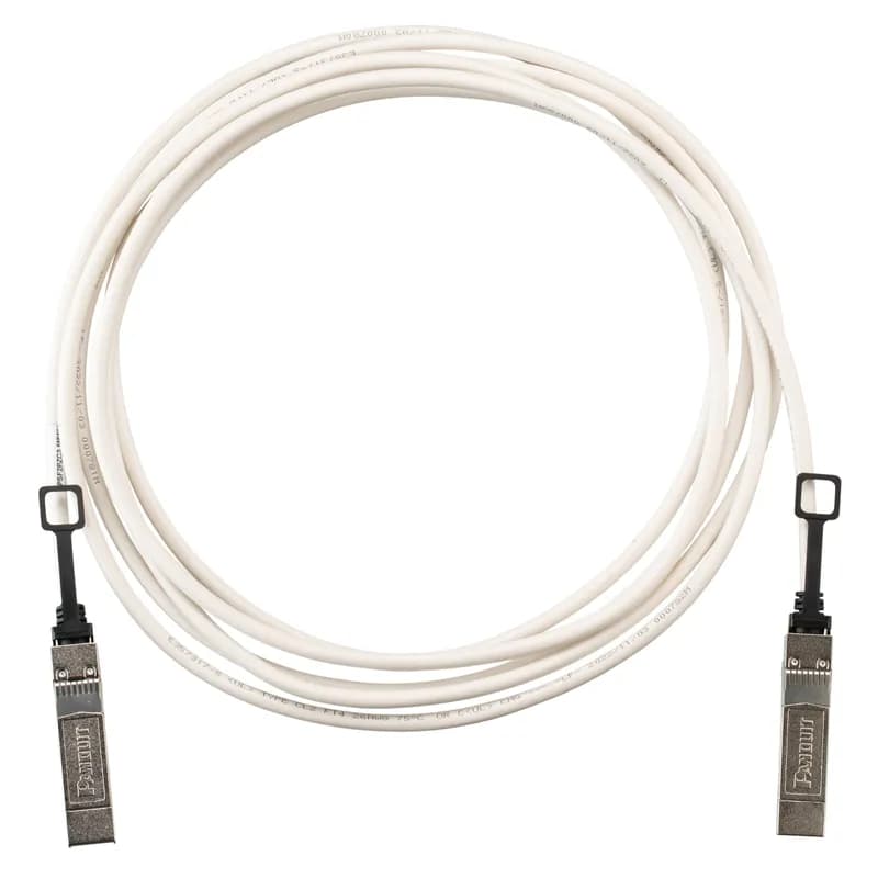 This direct attach passive copper cable assembly features 25G factory-terminated SFP28 passive modular connectors on each end. The high-speed, 2-pair assembly has twinaxial cable, is white in cable color, 26AWG and 3.5 meters in length.